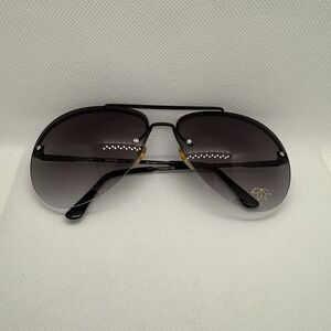 Unbranded Black Aviator Sunglasses with Gradient Lenses